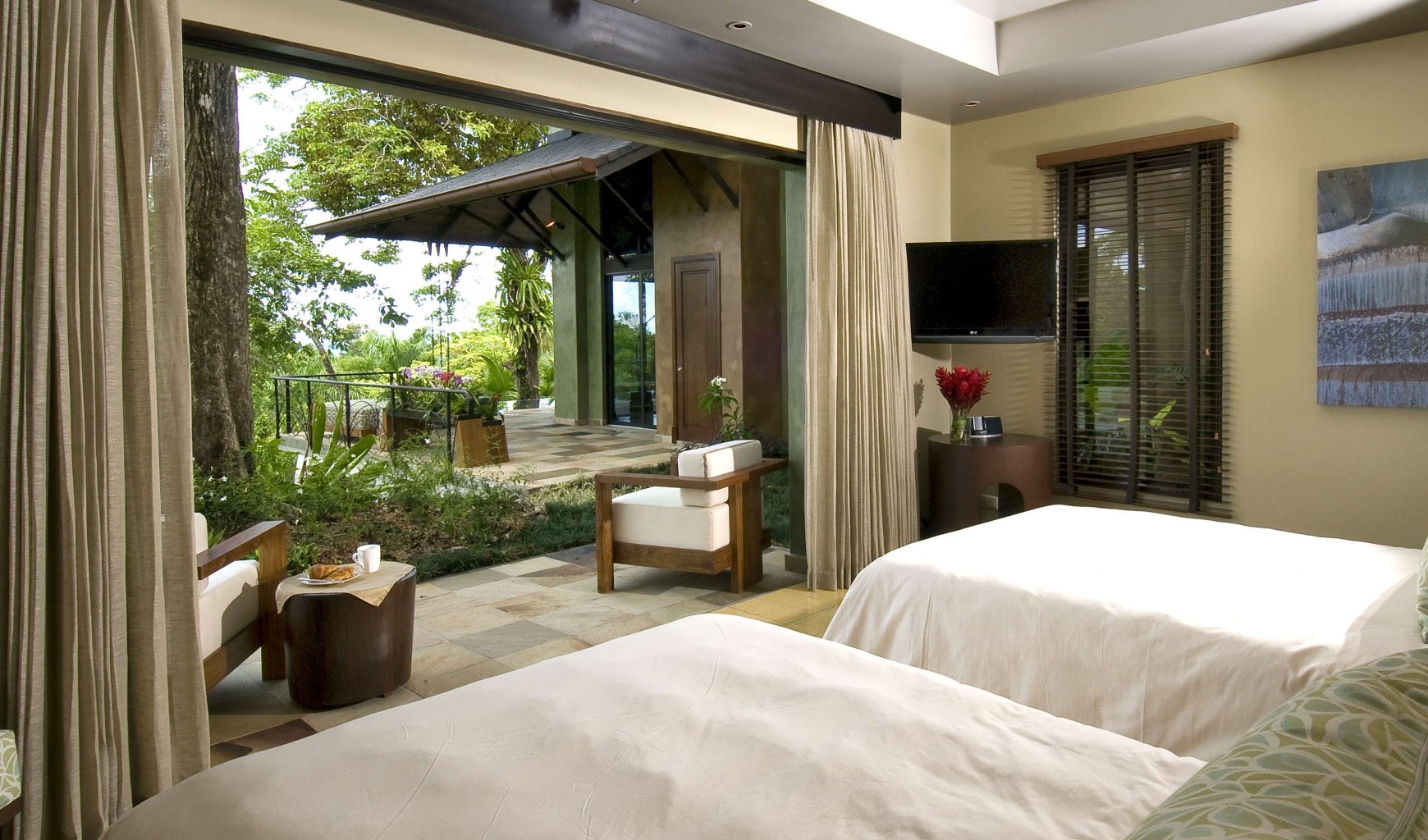 Villa Paraiso Guest Suite-2